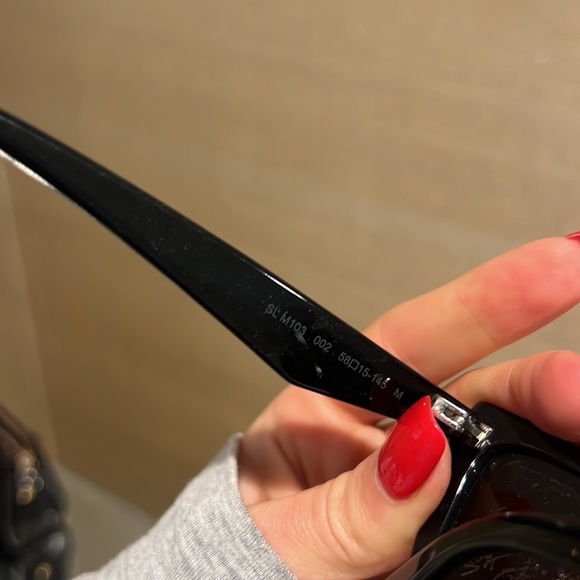 YSL sunglasses - Picture 4 of 5